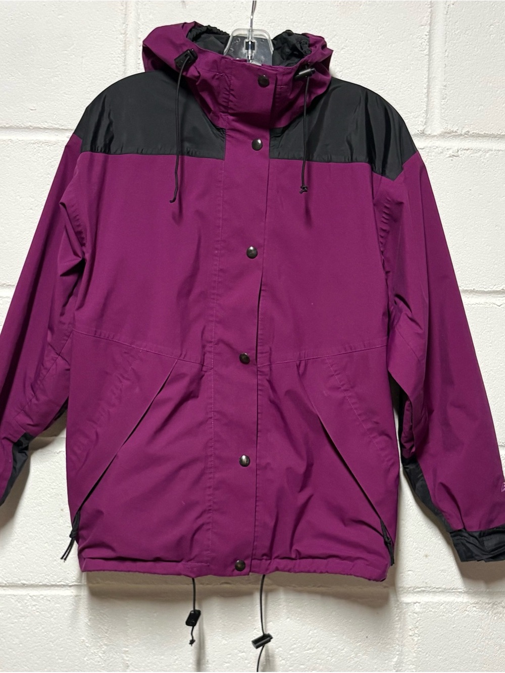 EMS Gore-Tex Women's Small Purple Black Hooded Rain Jacket